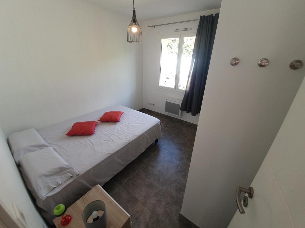 F2 neuf calme climatisé wifi parking - 1,5 km mer Cagnes-sur-Mer Bagian luar foto